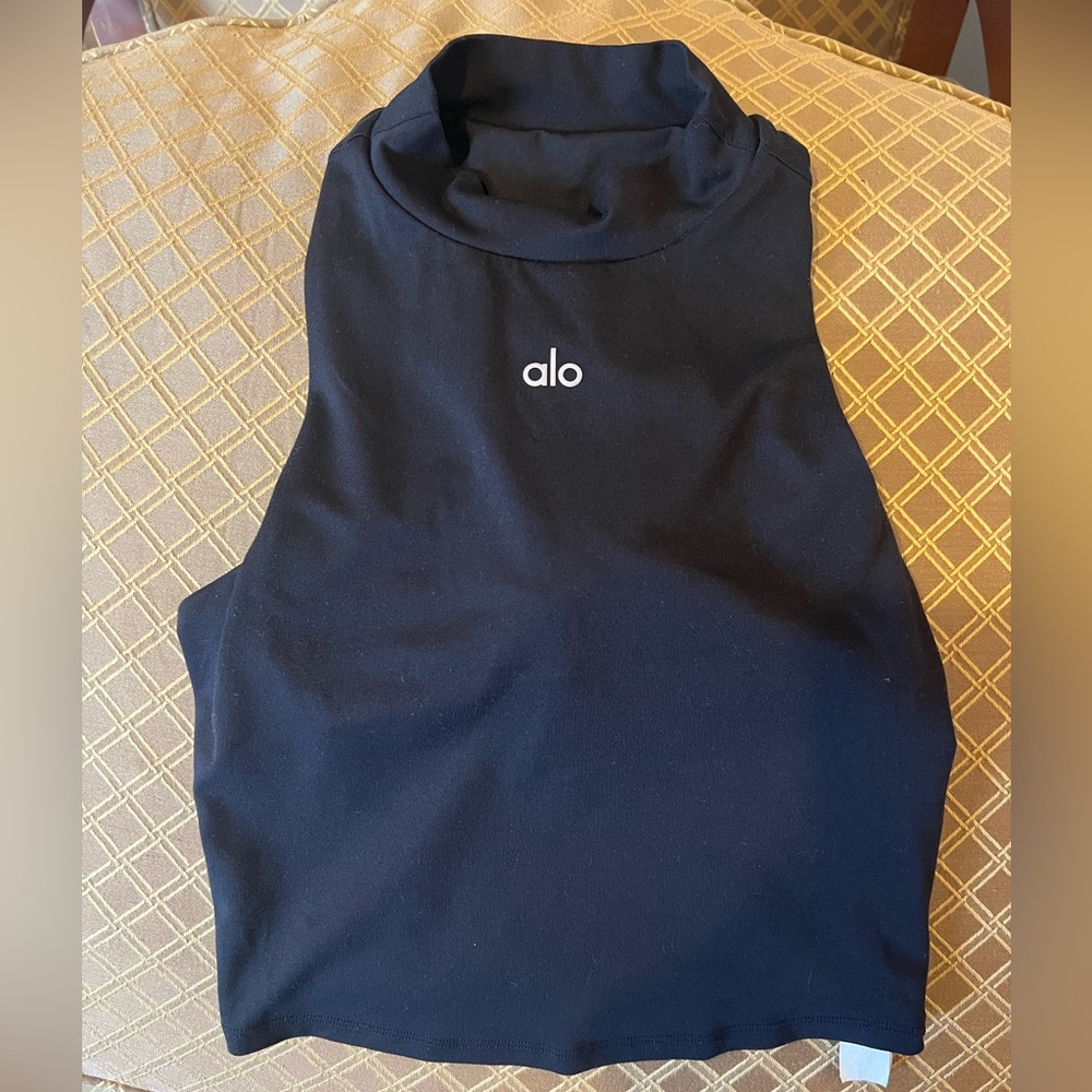 ALO Yoga Alosoft Top That Bra Tank in black.